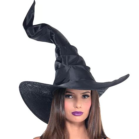 Crookdd witch hat